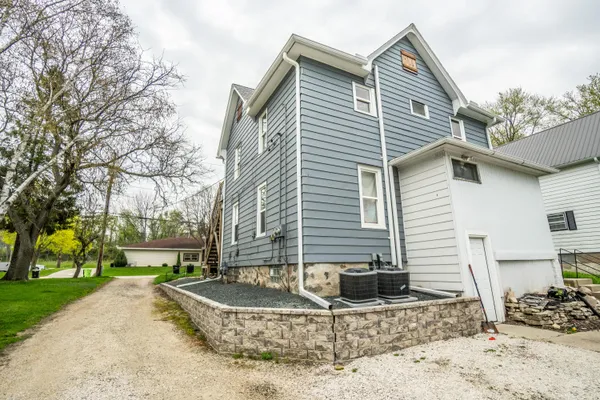 $289,900 | 341 North Walnut Street, Unit 341A, Mayville, WI 53050