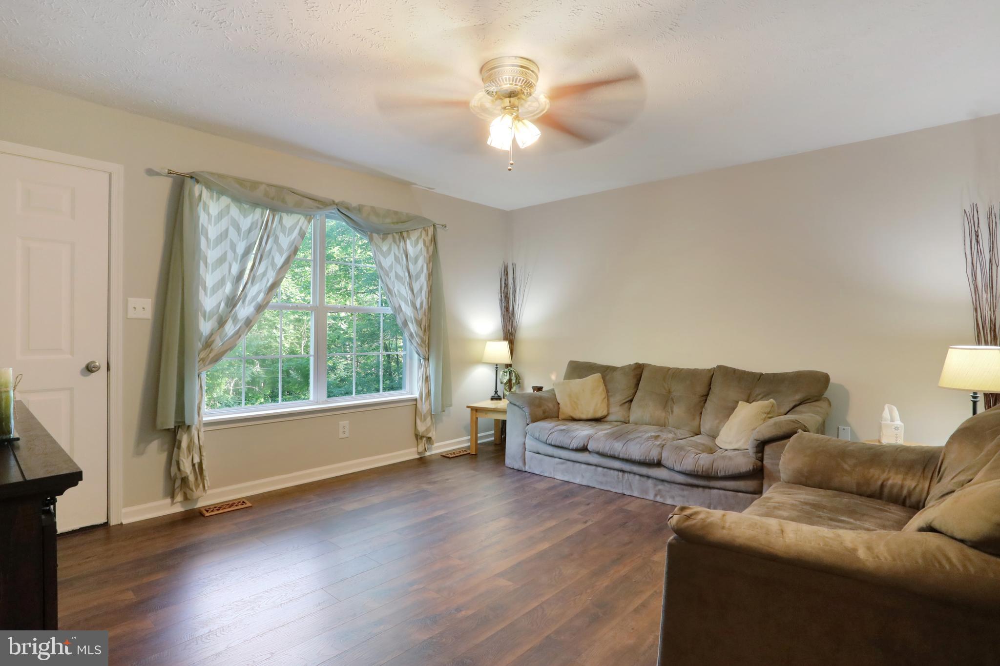 230 Parkside Road Linden, VA 22642 - Photo 11 of 37 Look at those Floors!!