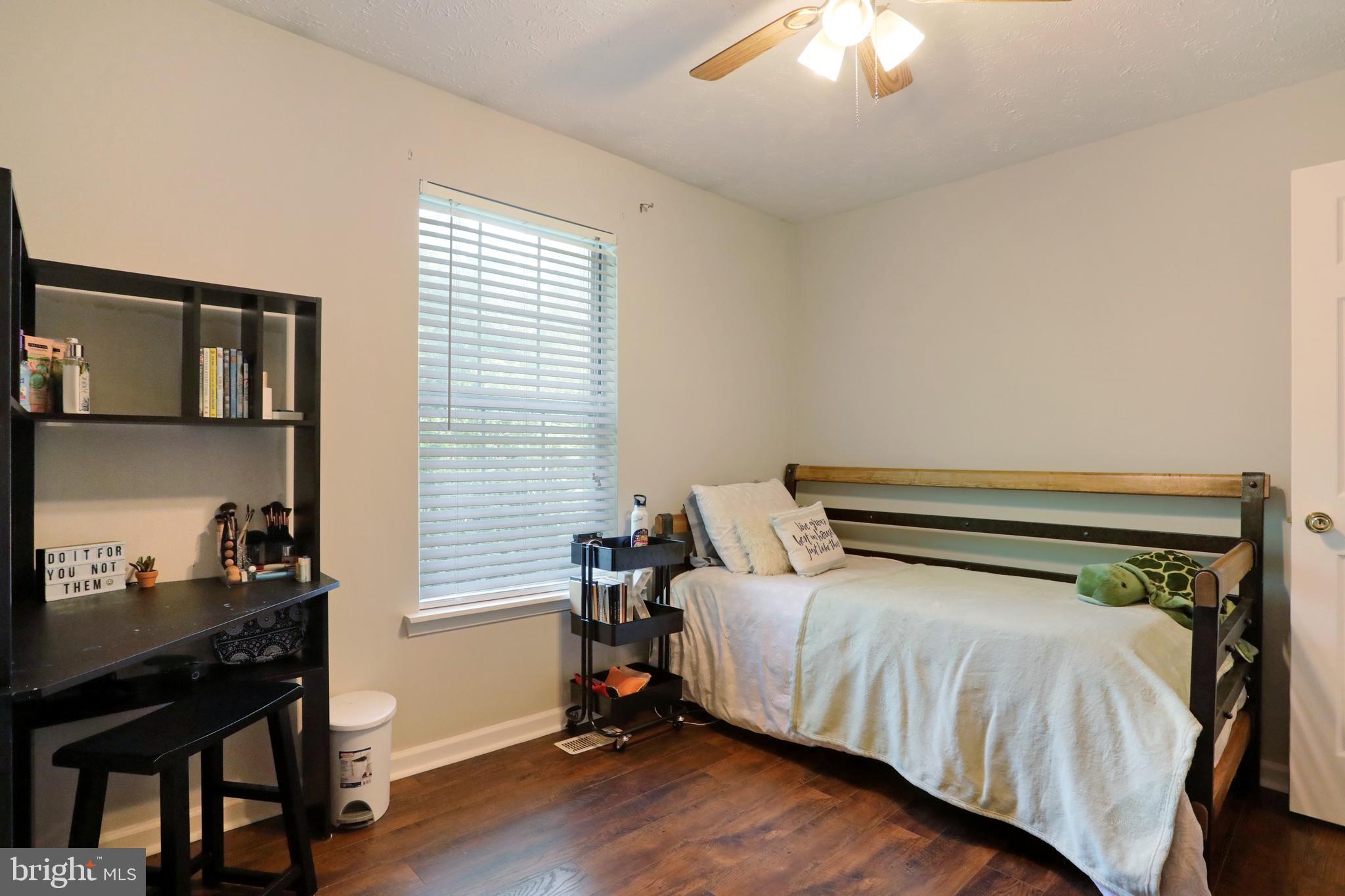230 Parkside Road Linden, VA 22642 - Photo 13 of 37