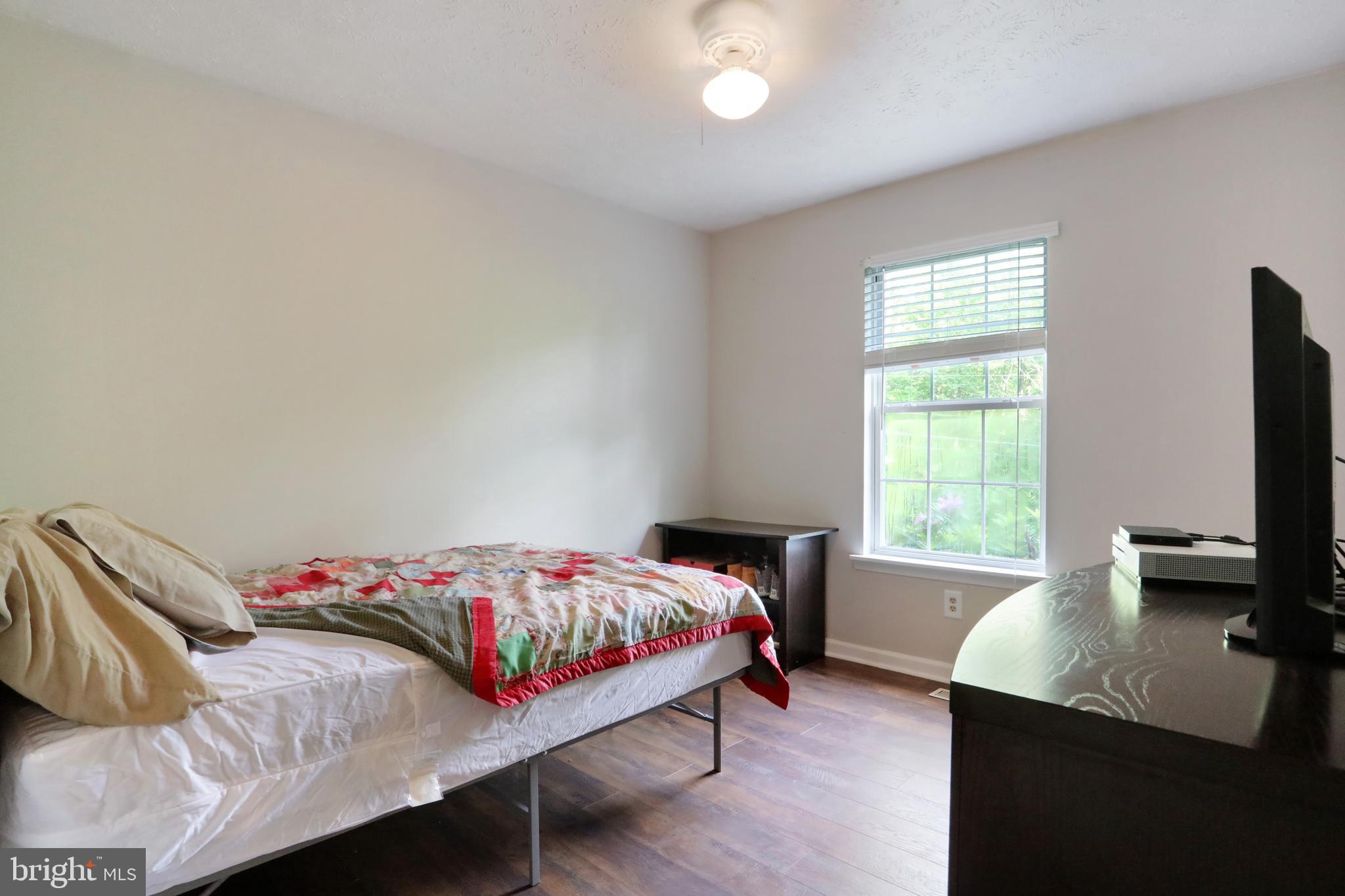 230 Parkside Road Linden, VA 22642 - Photo 15 of 37