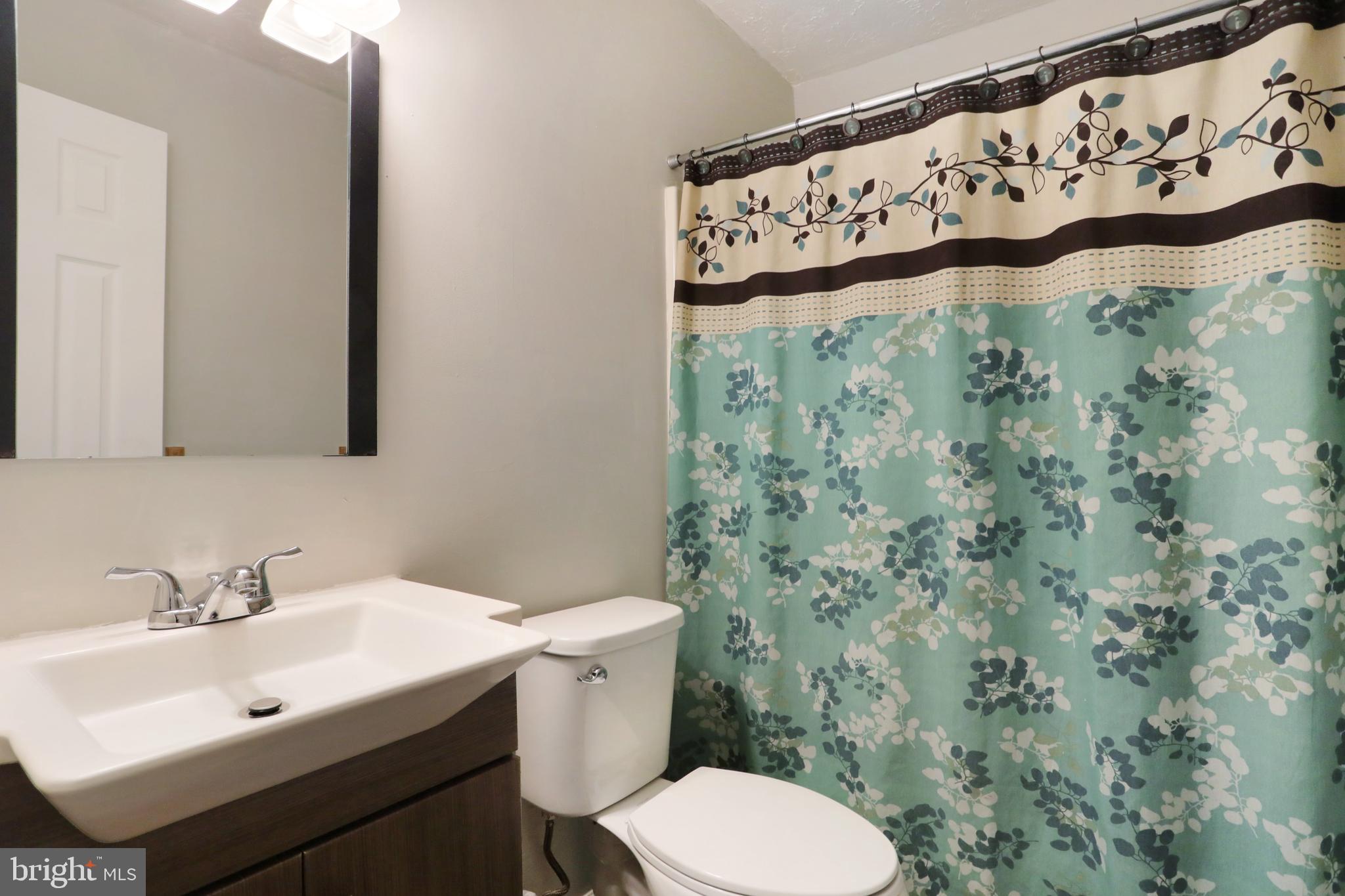 230 Parkside Road Linden, VA 22642 - Photo 18 of 37