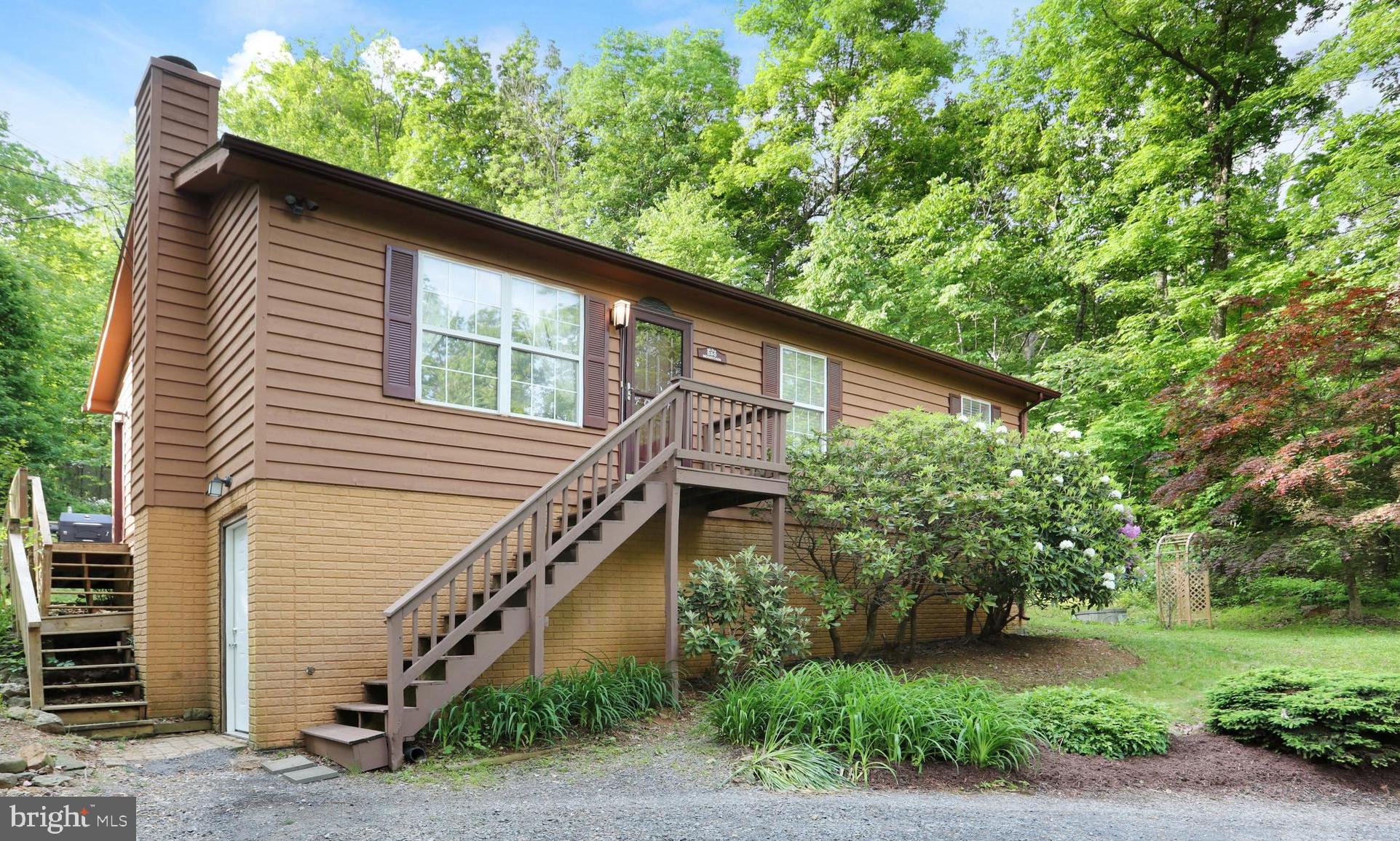 230 Parkside Road Linden, VA 22642 - Photo 29 of 37 Cedar Siding