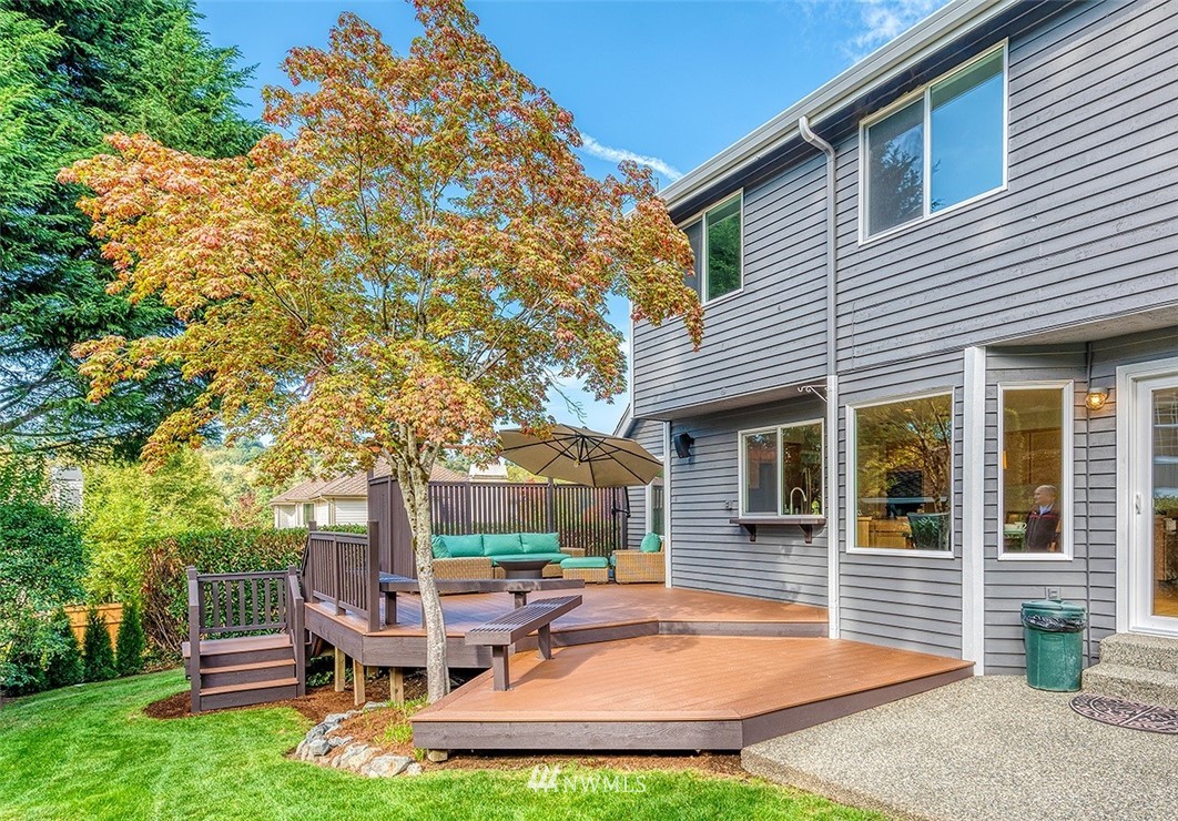 10109 Northeast 155th Street Bothell, WA 98011 - Photo 24 of 25 Gallery Image 24