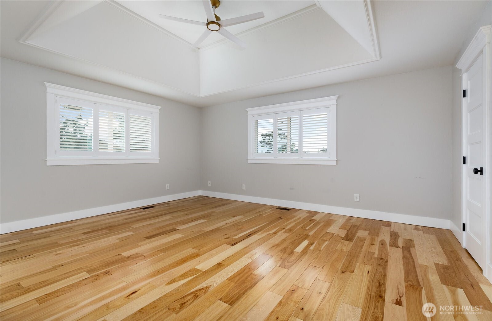 1155 Southwest Kalama Loop Oak Harbor, WA 98277 - Photo 18 of 37