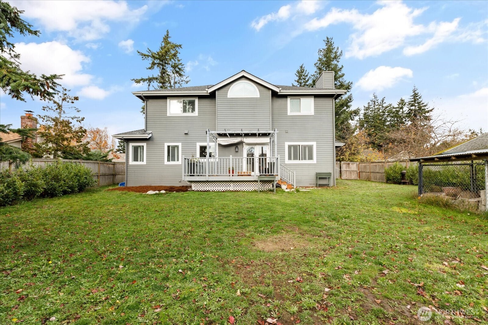 1155 Southwest Kalama Loop Oak Harbor, WA 98277 - Photo 34 of 37