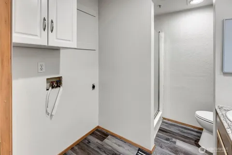 $795,000 | 1915 11th Avenue South, Seattle, WA 98134