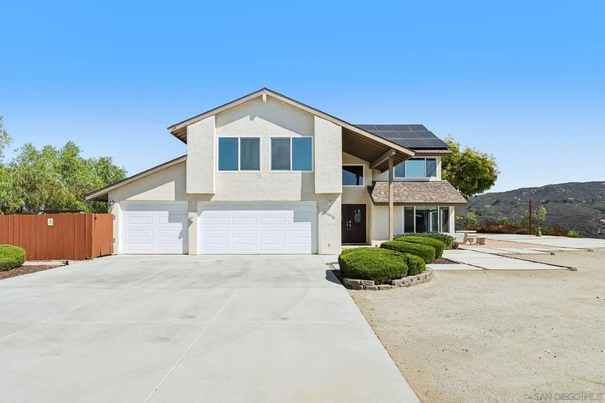 31510 Valley Center Road Valley Center, CA 92082 - Photo 2 of 37 Gallery Image 2