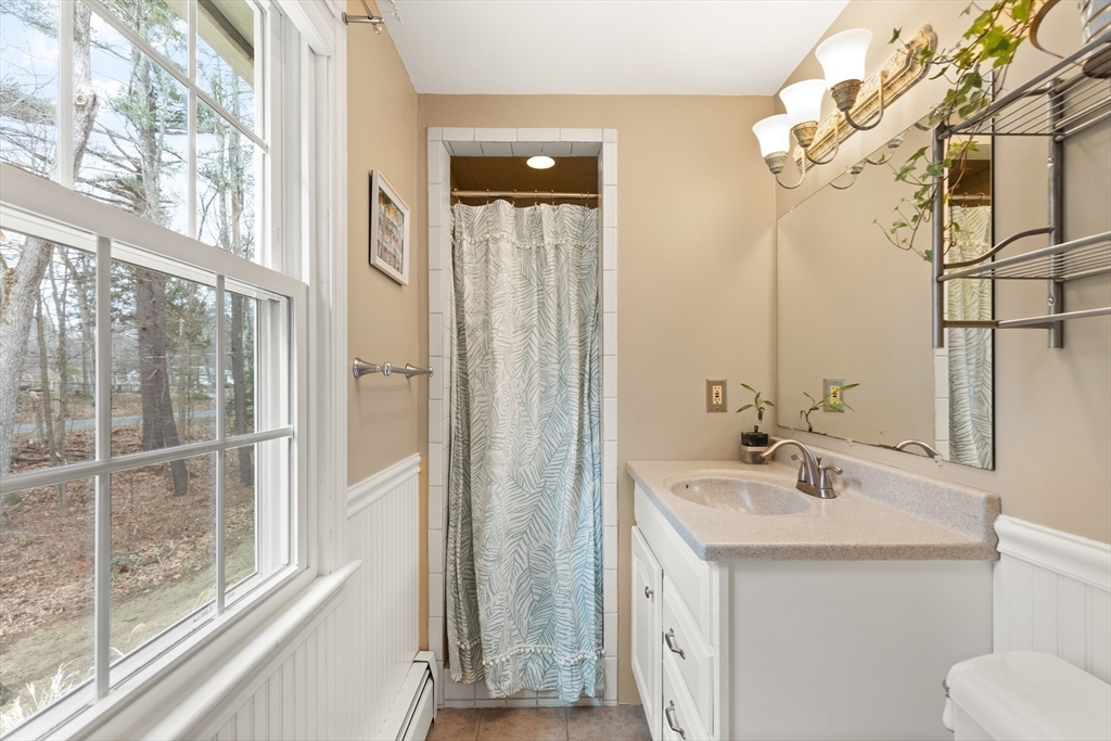 4 Roberts Road Boxford, MA 01921 - Photo 21 of 38