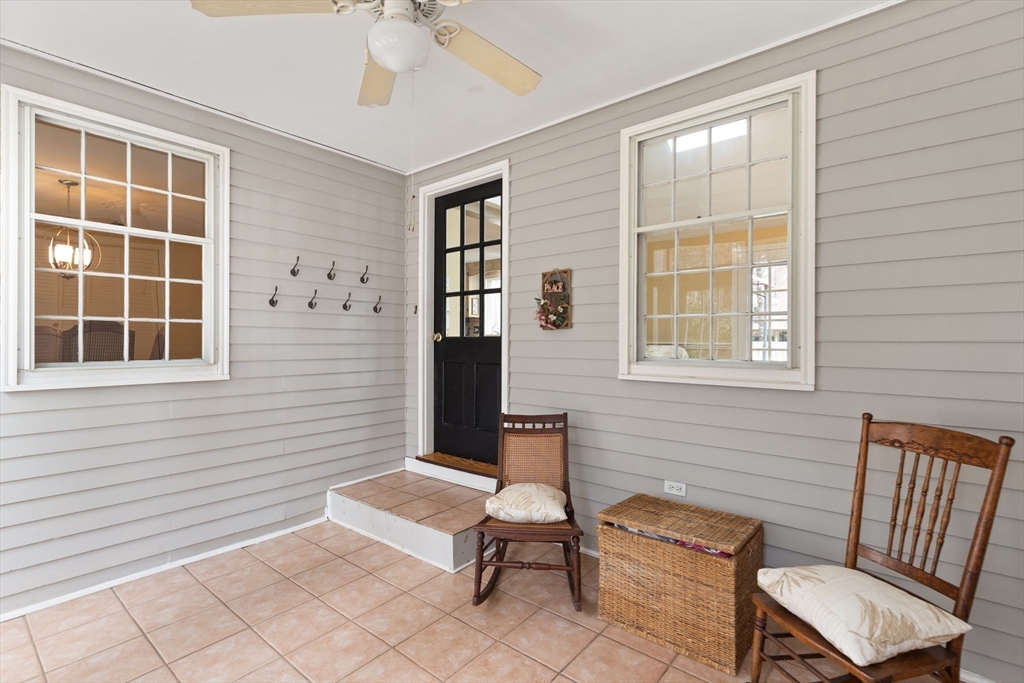 4 Roberts Road Boxford, MA 01921 - Photo 33 of 38