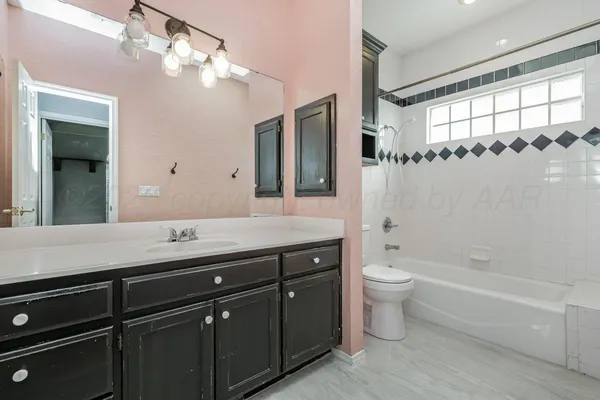 $425,000 | 7002 Bradford Drive, Amarillo, TX 79109