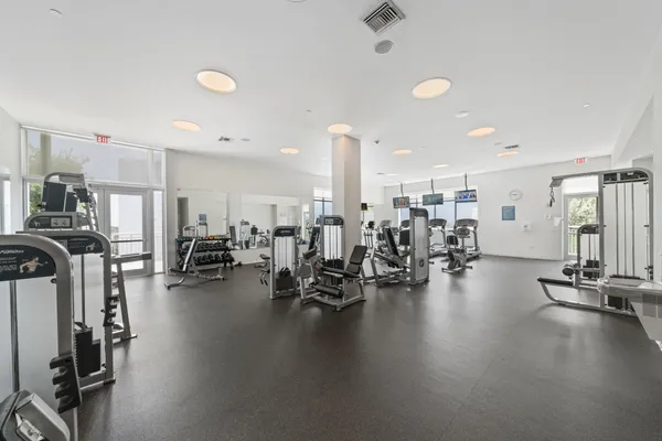 $6,000 | 300 South Australian Avenue, Unit 1608, West Palm Beach, FL 33401
