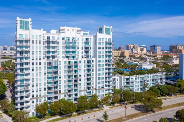 $6,000 | 300 South Australian Avenue, Unit 1608, West Palm Beach, FL 33401
