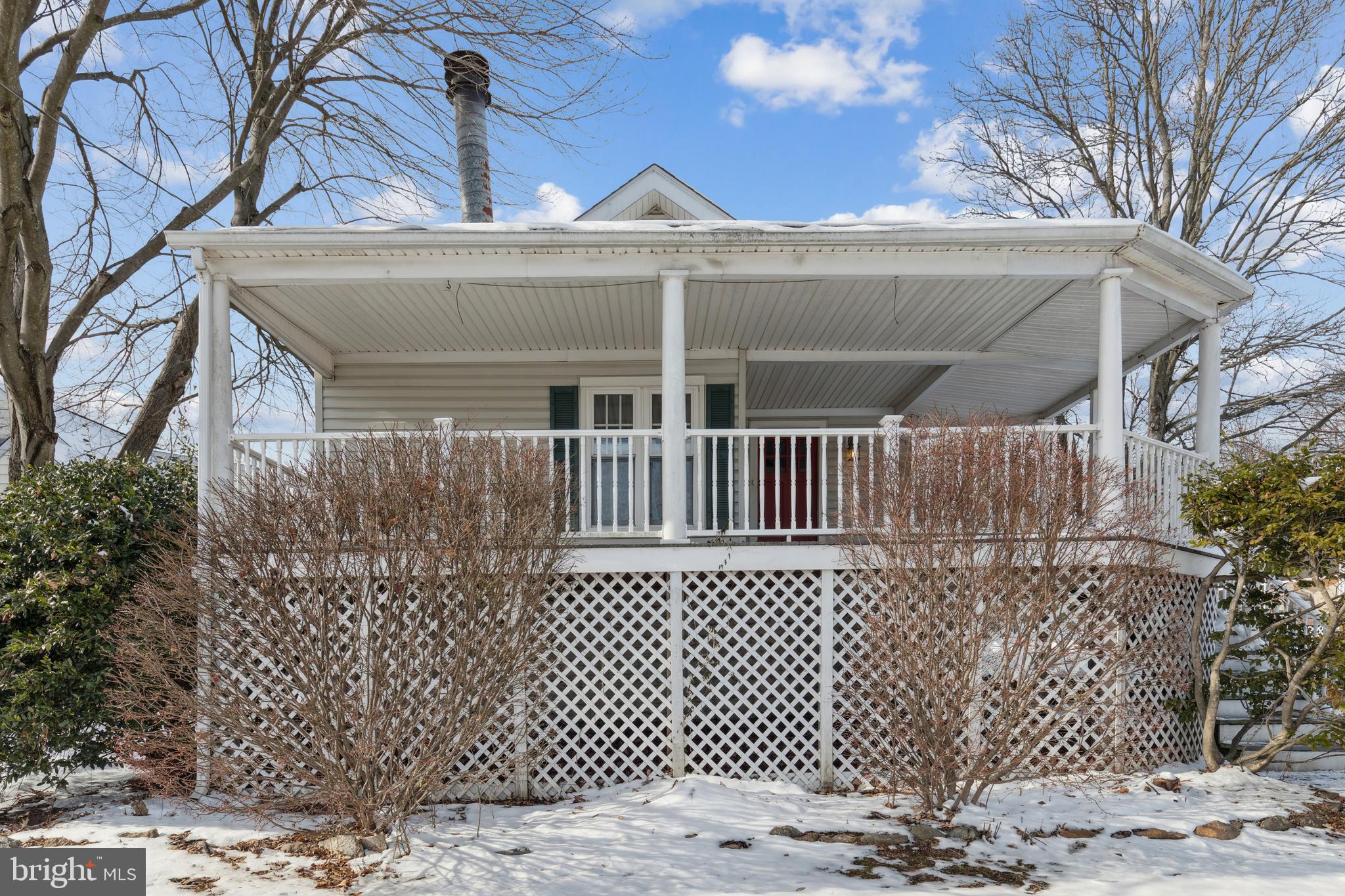 8904 Avondale Road Baltimore, MD 21234 - Photo 3 of 69 Gallery Image 3