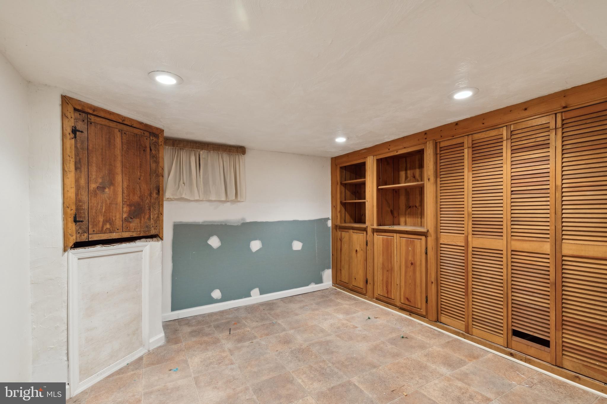 8904 Avondale Road Baltimore, MD 21234 - Photo 49 of 69 Basement Storage , Finished area