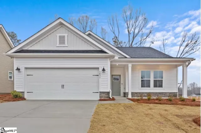 $334,890 | 1031 Whitefox Drive, Spartanburg, SC 29307
