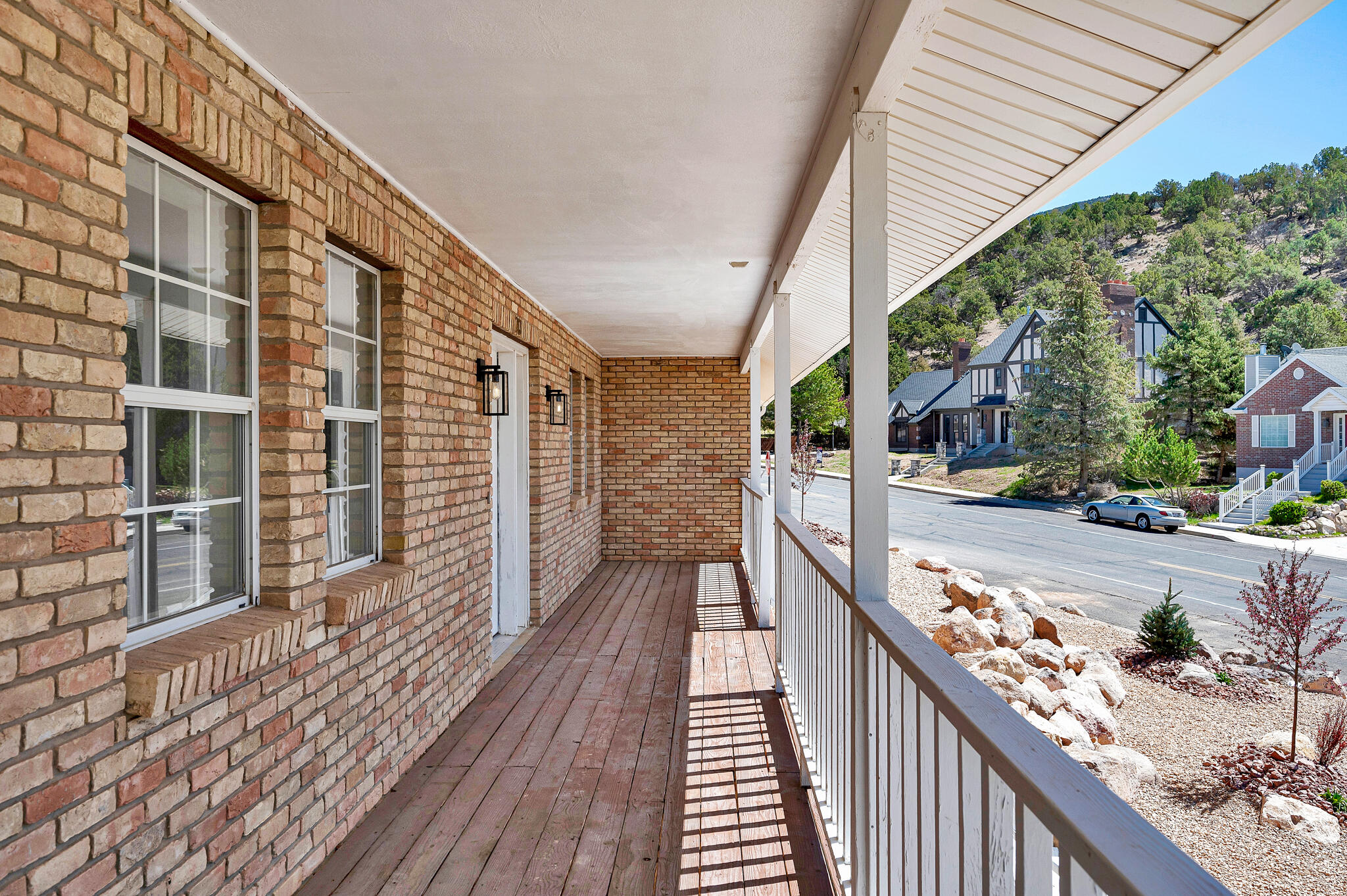 763 East Fiddlers Canyon Road Cedar City, UT 84721 - Photo 5 of 35 Front Covered Porch