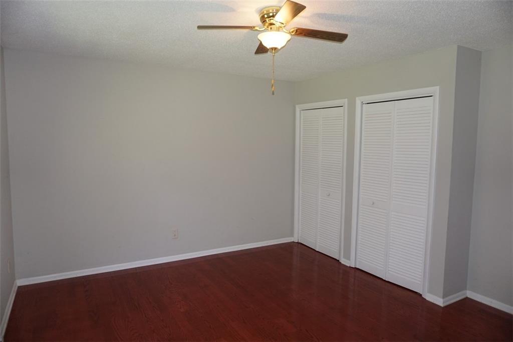 4652 Queens Road Hickory, NC 28602 - Photo 13 of 16 Gallery Image 13