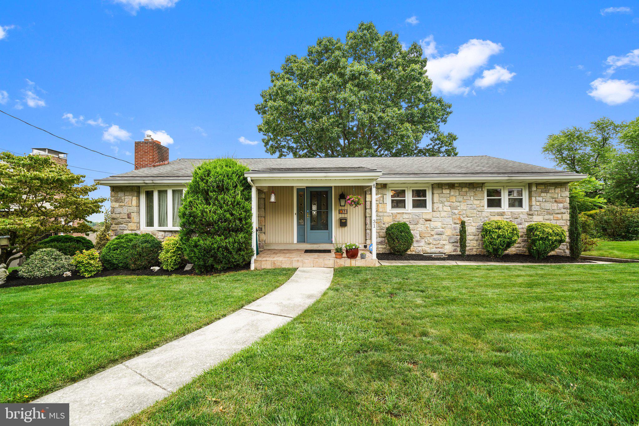 31 Kings Boulevard Reading, PA 19607 - Photo 1 of 46 Gallery Image 1