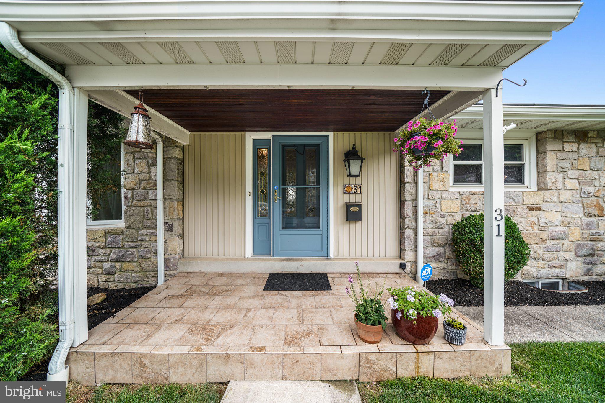 31 Kings Boulevard Reading, PA 19607 - Photo 3 of 46 Gallery Image 3