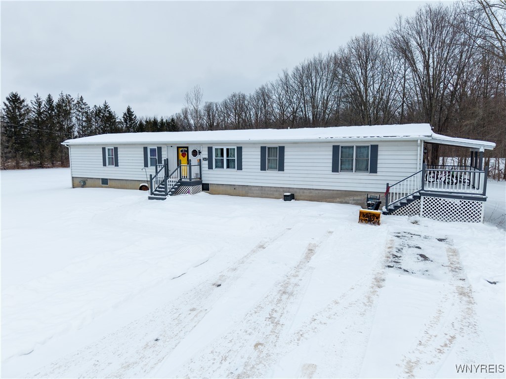 10679 Pavilion Center Road Pavilion, NY 14525 - Photo 3 of 44 Exterior