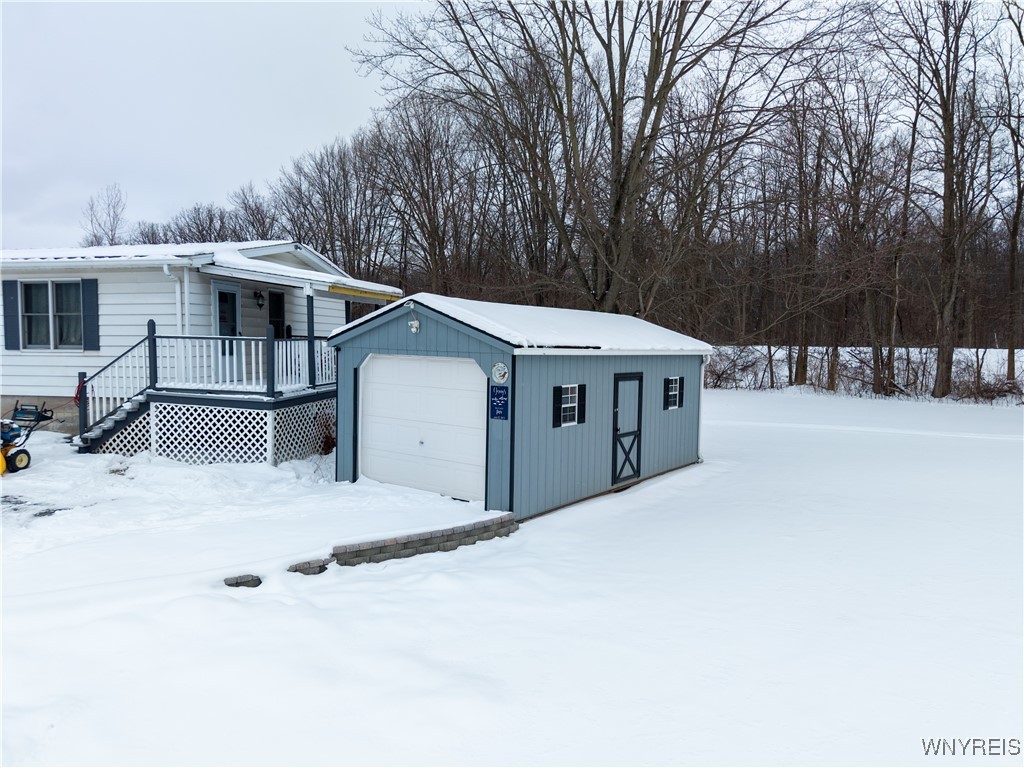 10679 Pavilion Center Road Pavilion, NY 14525 - Photo 9 of 47 Garage