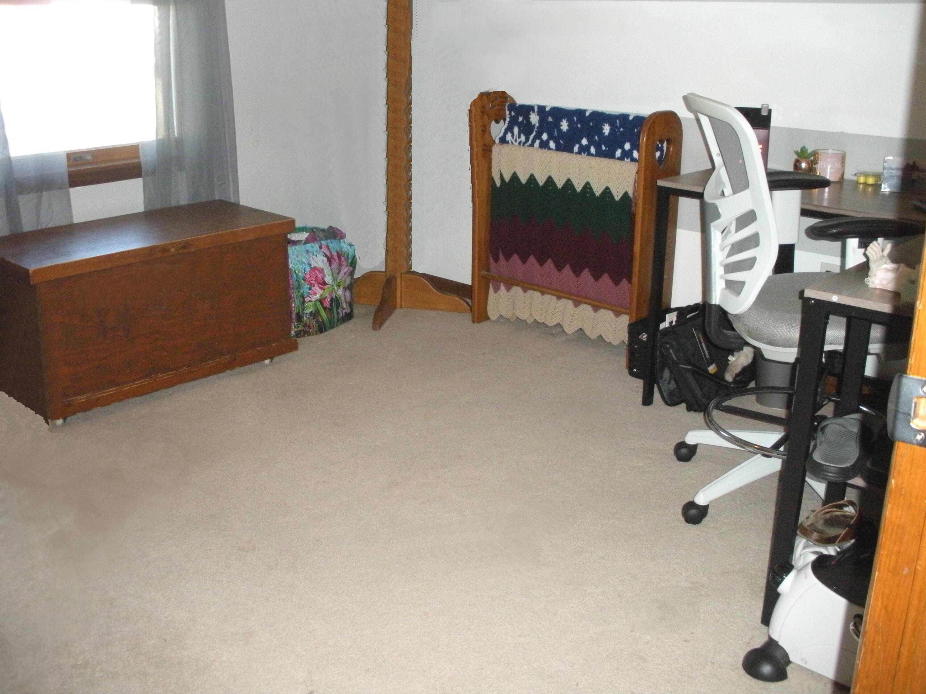 141 Rustic Drive Circleville, OH 43113 - Photo 11 of 20 Office Space