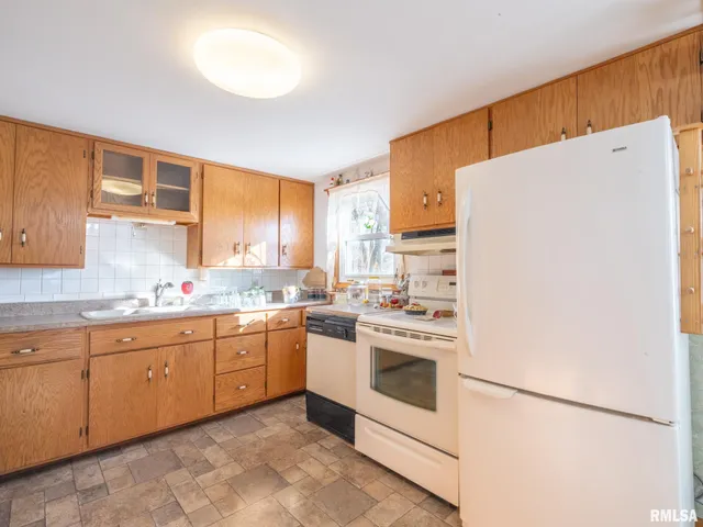 $140,000 | 118 South Pekin Lane, Hanna City, IL 61536