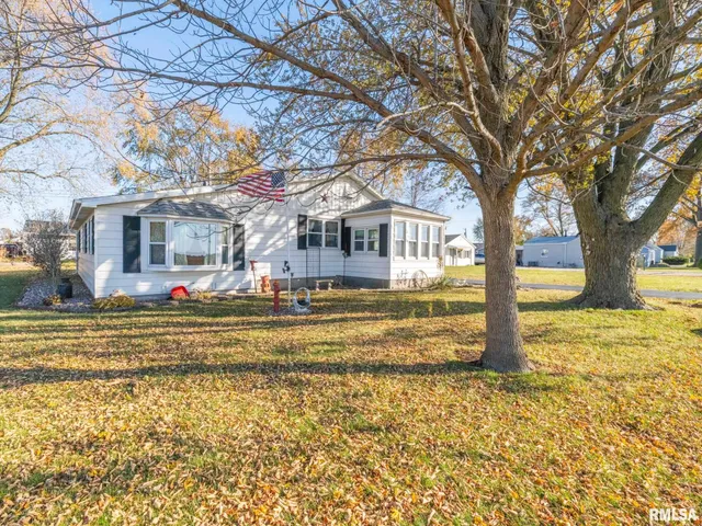 $140,000 | 118 South Pekin Lane, Hanna City, IL 61536