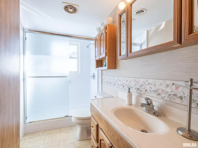 $140,000 | 118 South Pekin Lane, Hanna City, IL 61536