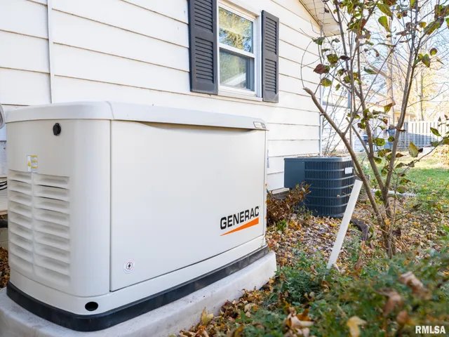 $140,000 | 118 South Pekin Lane, Hanna City, IL 61536