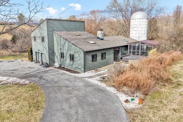 $549,950 | 3144 Country Club Road, Troutville, VA 24175