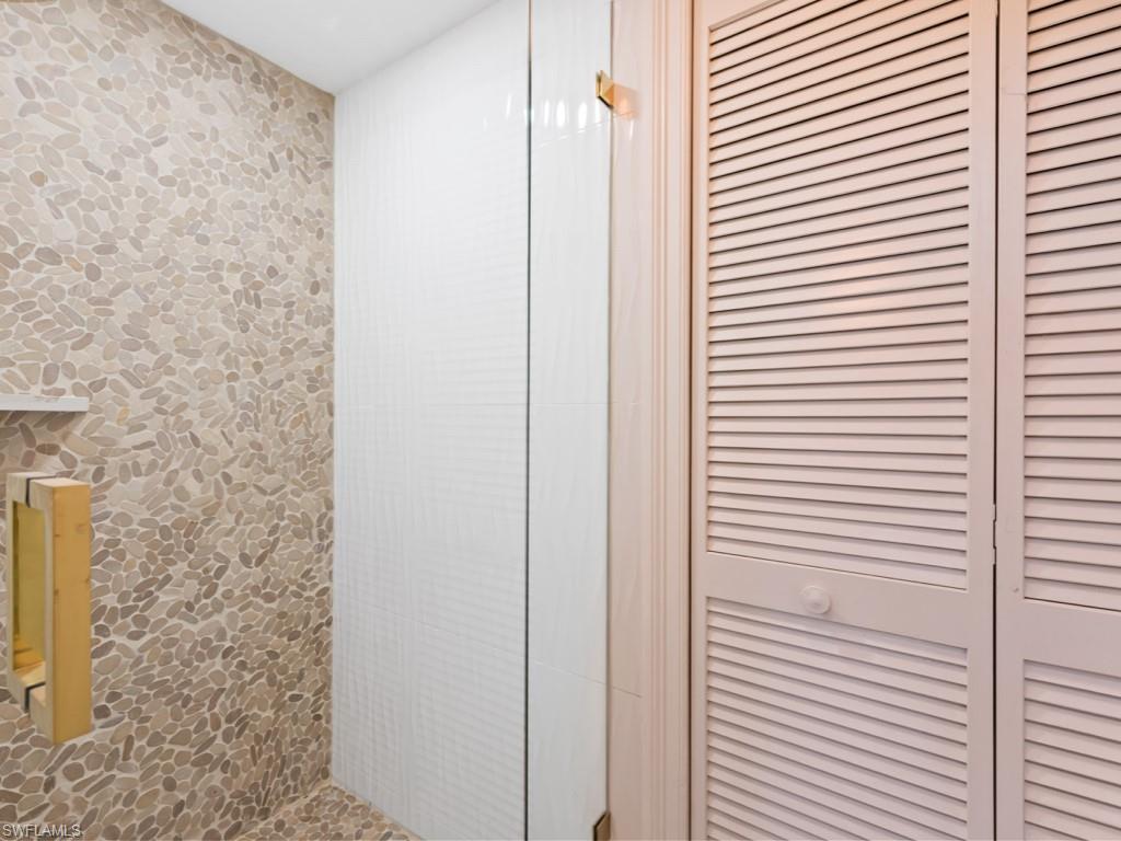 139 Colonade Circle Naples, FL 34103 - Photo 20 of 32 First Floor Shower