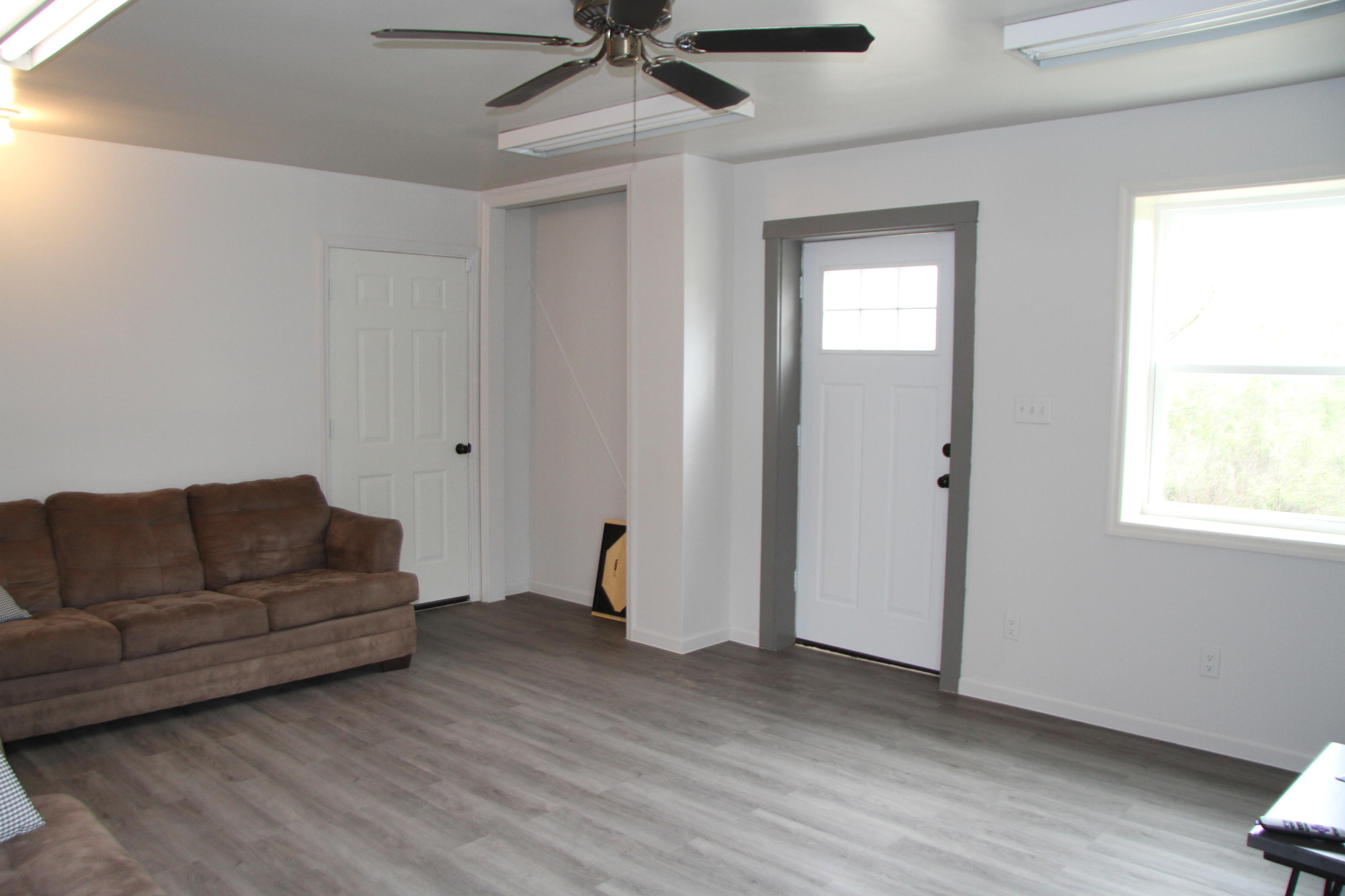 24919 Womble Road Altha, FL 32421 - Photo 3 of 35 IMG_3308