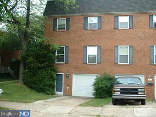 105 Rennard Place Philadelphia, PA 19116 - Photo 1 of 6 Gallery Image 1
