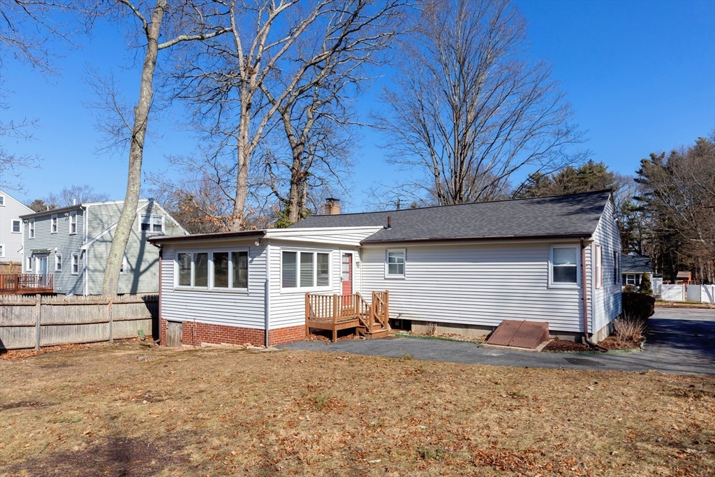 118 Howland Road Stoughton, MA 02072 - Photo 20 of 22 Gallery Image 20