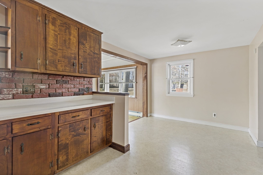 118 Howland Road Stoughton, MA 02072 - Photo 4 of 22 Gallery Image 4