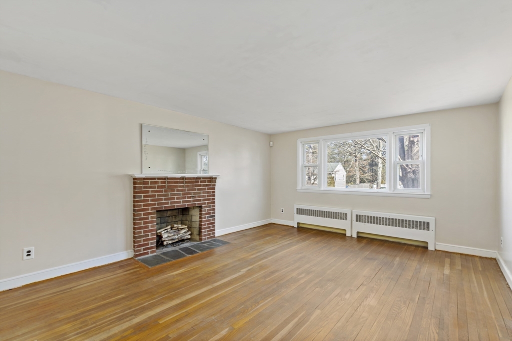 118 Howland Road Stoughton, MA 02072 - Photo 10 of 22 Gallery Image 10