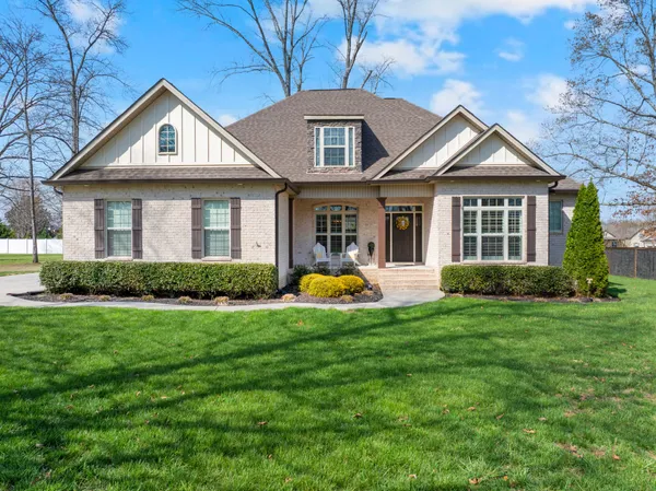 $579,900 | 612 Lexington Circle, Manchester, TN 37355