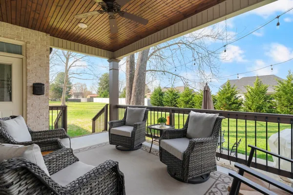 $569,900 | 612 Lexington Circle, Manchester, TN 37355