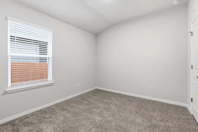 $1,950 | 825 Sungrove Trail, Georgetown, TX 78628