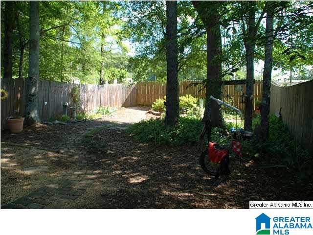18 Cottage Circle Pelham, AL 35124 - Photo 2 of 6