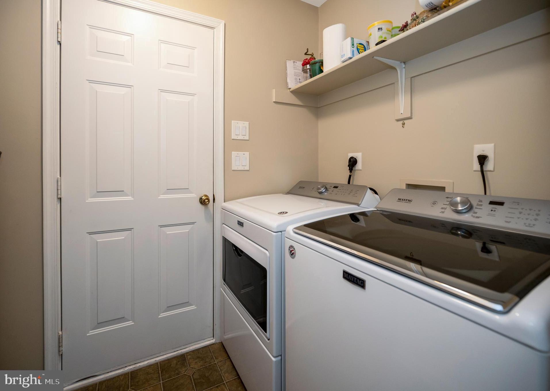 110 Greenspring Road Locust Grove, VA 22508 - Photo 12 of 40 Laundry with garage access