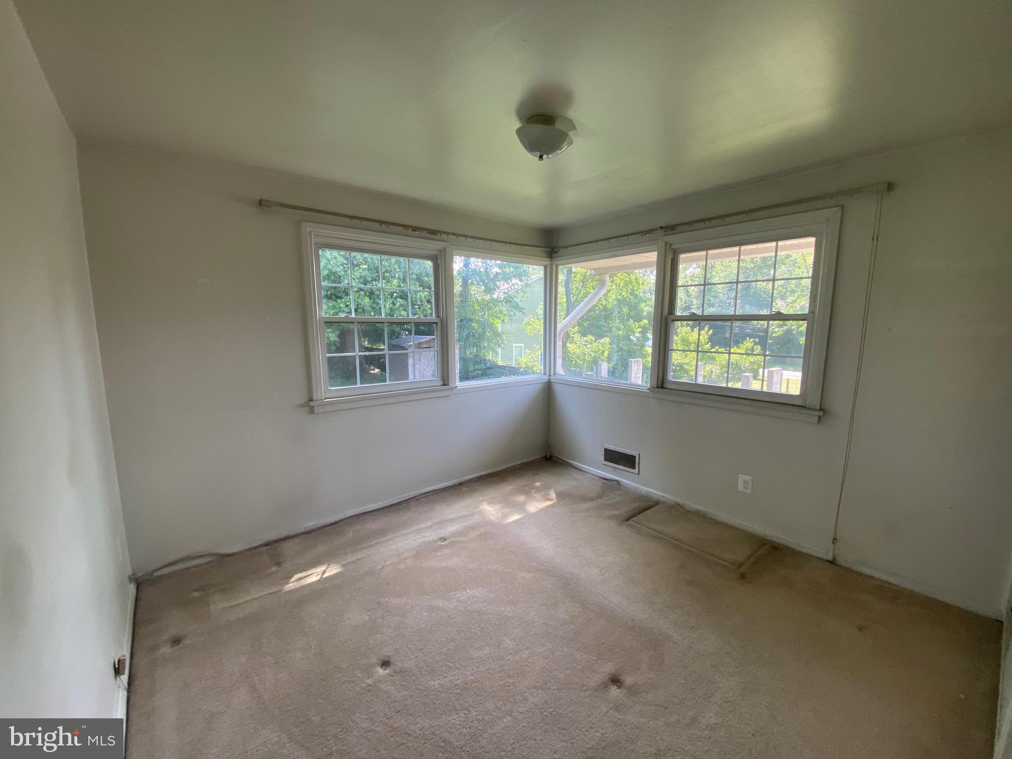 3137 Graham Road Falls Church, VA 22042 - Photo 12 of 19