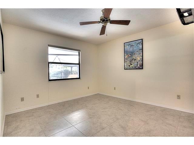 2090 Southwest Hackman Terrace Stuart, FL 34997 - Photo 10 of 18 Gallery Image 10
