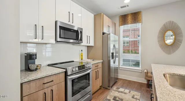 $1,633 | 625 South Elliott Road, Unit S1E, Chapel Hill, NC 27517