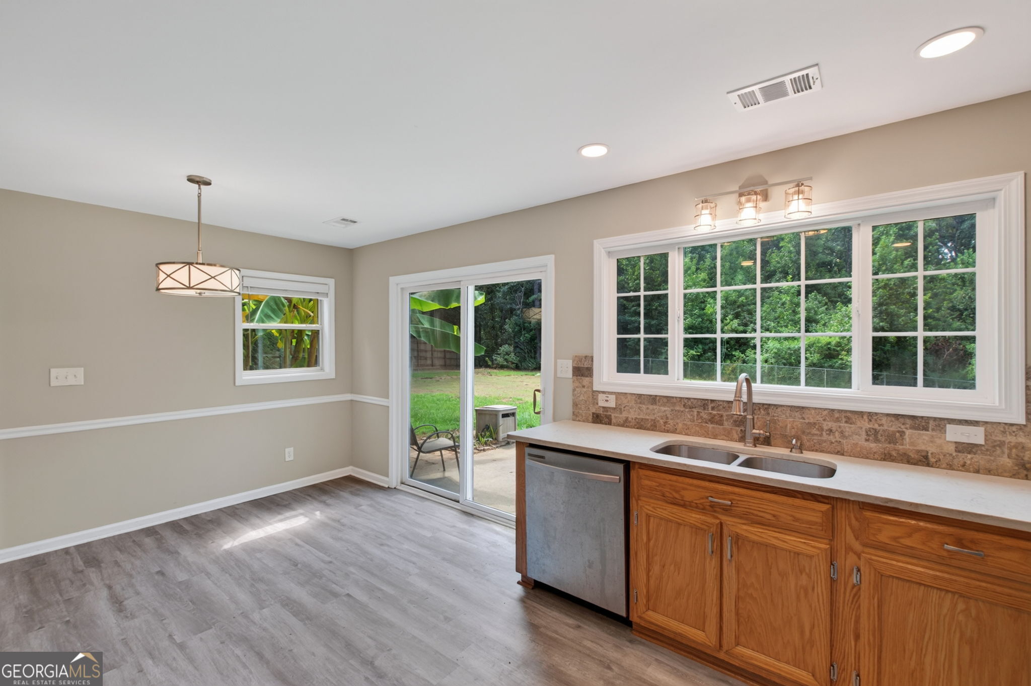 135 Riverside Court Sharpsburg, GA 30277 - Photo 24 of 34 Gallery Image 24