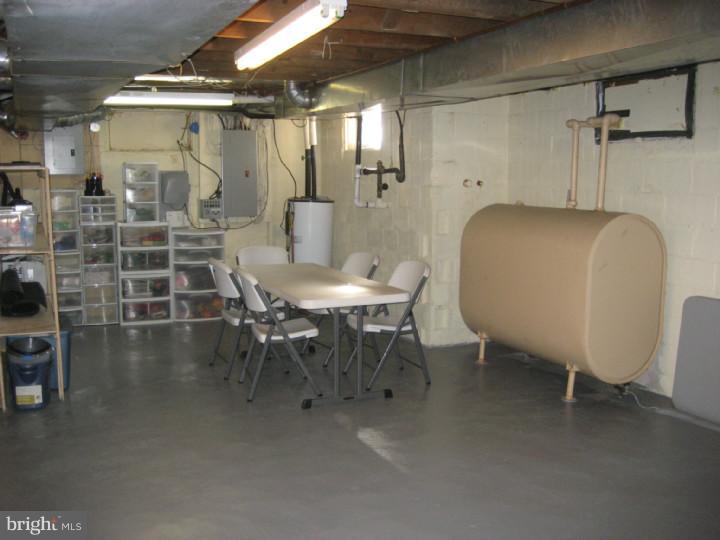 1070 Janvier Road Williamstown, NJ 08094 - Photo 13 of 25 Basement