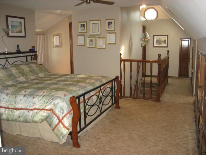 1070 Janvier Road Williamstown, NJ 08094 - Photo 15 of 25 Bedroom - Main
