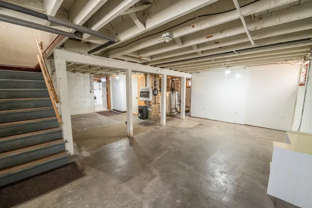 $377,500 | 809 Richards Avenue, Watertown, WI 53094