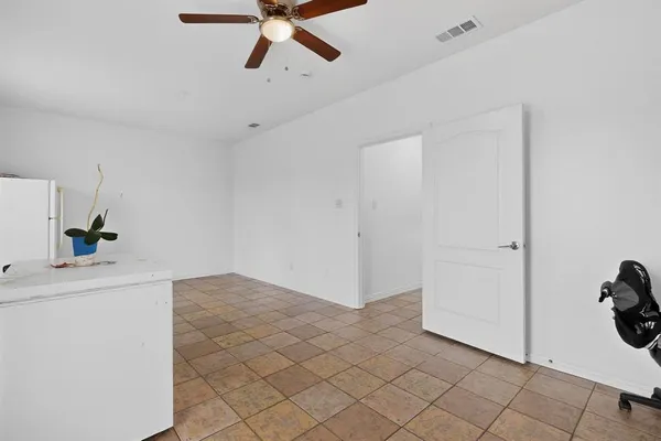 $549,900 | 9807 Silver Creek Drive, Scurry, TX 75158